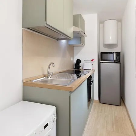 Atrhome - Canova Prestige Daire Roma